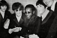 Bobby Hebb & The Beatles took the autograph photo in Memphis, August 19, 1966, directed by Beatles manager Brian Epstein