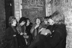 6-girls waiting for beatles at cavern club - 1961