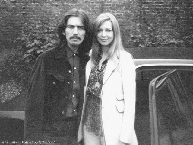 30-George Harrison and Pattie Boyd Photographs,photos,images