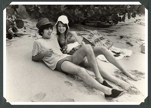 36- George Harrison and Pattie Boyd Photographs,photos,images
