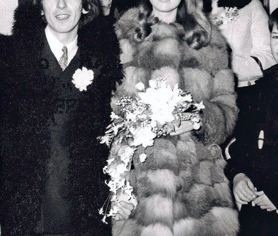 42- George Harrison and Pattie Boyd Photographs,photos,images