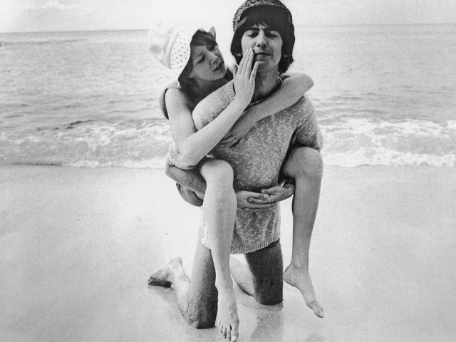 8-George Harrison and Pattie Boyd Photographs,photos,images