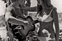 38- George Harrison and Pattie Boyd Photographs,photos,images