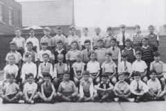 25- John Lennon (top row, fifth from left) in his final year at Dovedale Primary School, 1951.