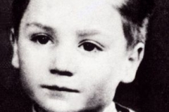 8-John Lennon's Birth and Early Childhood