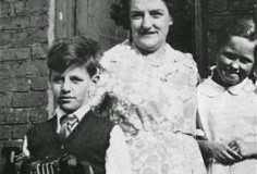 5- Ringo and Elsie