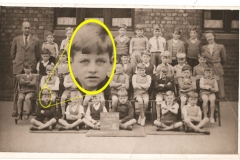 8- ringo in school