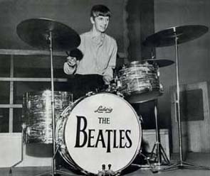 ringo-cristmas-drum