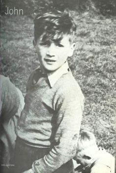 John Lennon Childhood