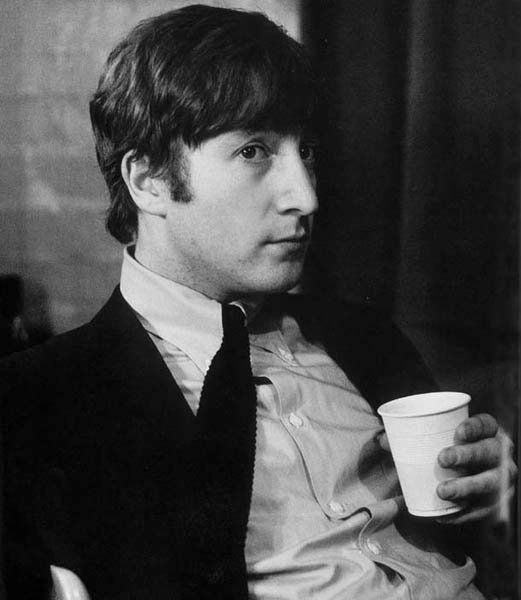 10- Lennon Would Drink 20 To 30 Cups Of Tea Or Coffee Every Day
