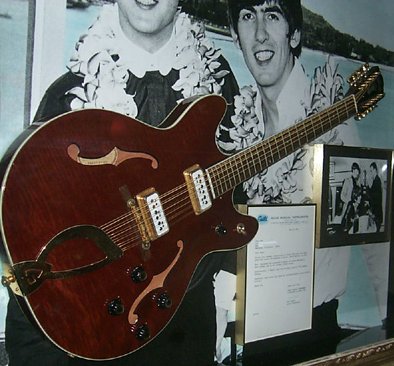 Guild Starfire XII - John Lennon