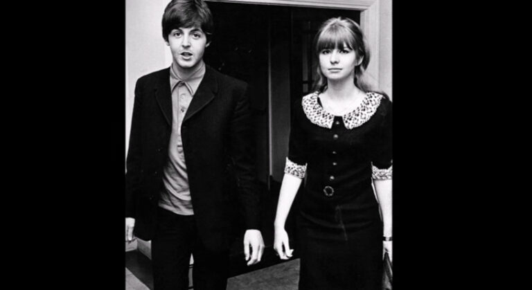 The Beatles - Here, There and Everywhere