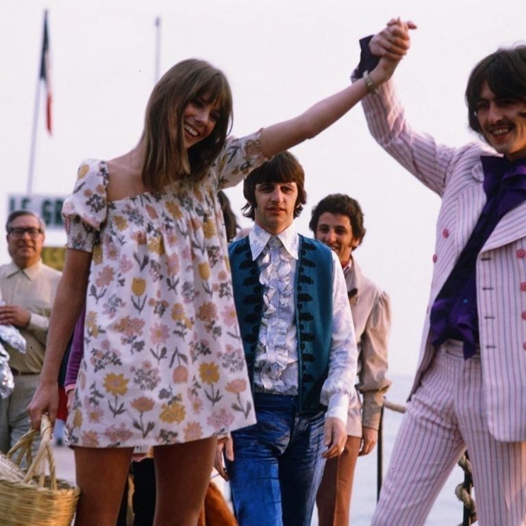 Tuesday 9 January 1968. George Harrison is in India to work on the soundtrack for the film ‘Wonderwall.